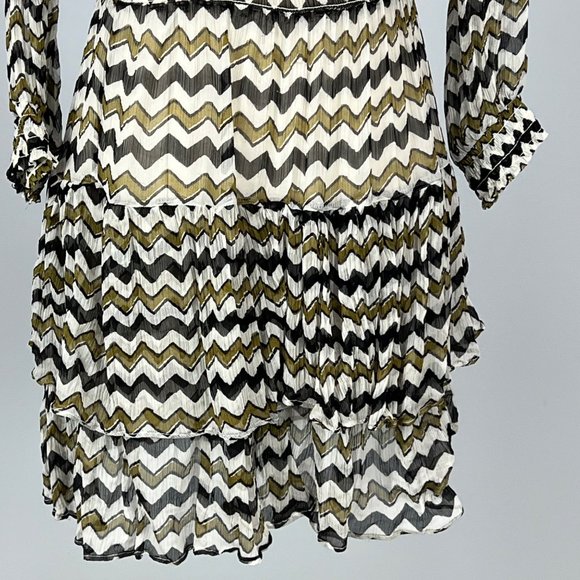 HD In Paris Anthropologie Sierade Zigzag Mini Dress Ruffle Smocked size 0 - Picture 7 of 16